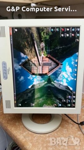 LCD Monitor 17' Fujitsu Siemens P17-1 - Перфектен !!!, снимка 2 - Монитори - 26910008