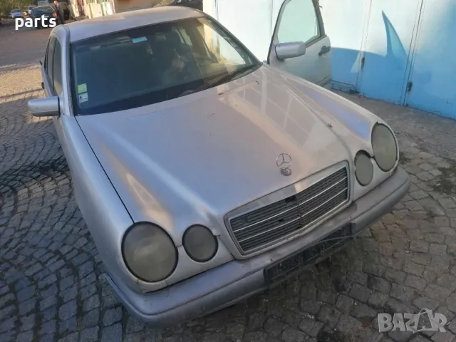 Мерцедес Е класа W210 2.2CDI На Части , снимка 2 - Части - 47693079