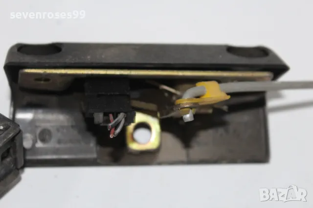 Брава заден капак Renault Laguna 1 1.8i 1997 Рено Лагуна 1 хечбек, снимка 4 - Части - 48508085