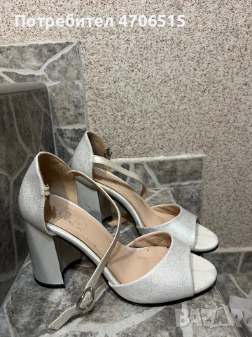 Дамски обувки, снимка 4 - Дамски обувки на ток - 53068079