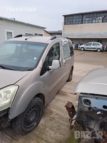 Citroen Berlingo 1,6 бензин 90к.с, снимка 2 - Автомобили и джипове - 48637608