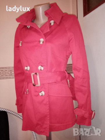 BENETTON, Размер М. Код 1926, снимка 2 - Палта, манта - 40256896