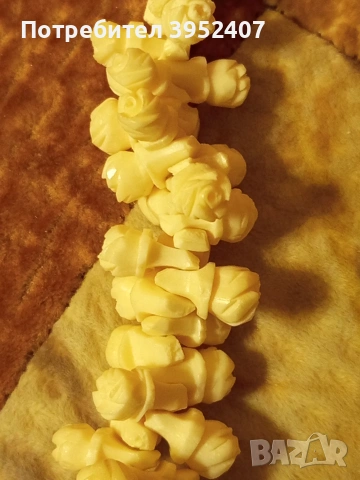 Колие и гривна от слонова кост, снимка 2 - Бижутерийни комплекти - 53251733