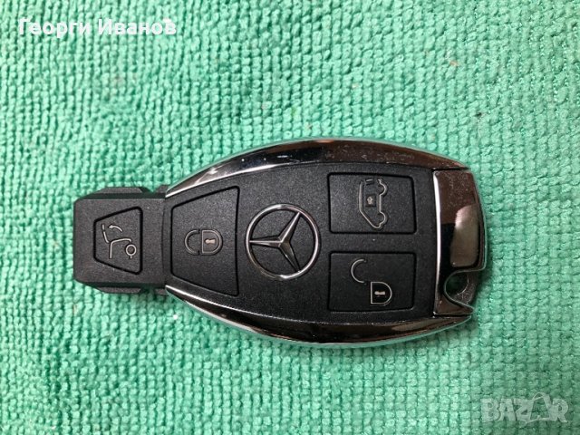 Mercedes Benz ключ рибка , метален, никел. 4 копчета, снимка 2 - Части - 40085446