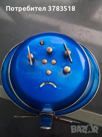 Часовник, снимка 3 - Антикварни и старинни предмети - 51977960