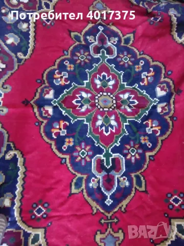 Уникален старинен чипровски килим - ,,Царската корона", снимка 3 - Антикварни и старинни предмети - 48594843