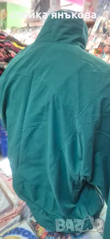 Тънко Дамско яке, зелено с памучна подплата, снимка 7 - Якета - 49748053