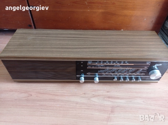 Радио Graetz Chanson automatic 301. 1970 г., снимка 4 - Антикварни и старинни предмети - 52815658