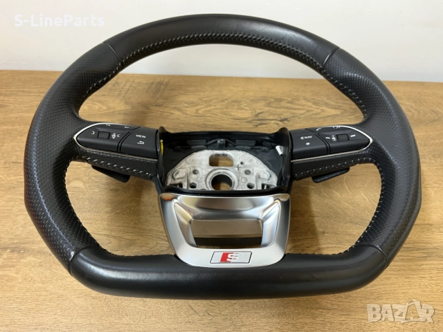 Оригинален скосен Мулти волан с перфорирана кожа Audi Q5 Ауди К5 audi, снимка 4 - Части - 51522347