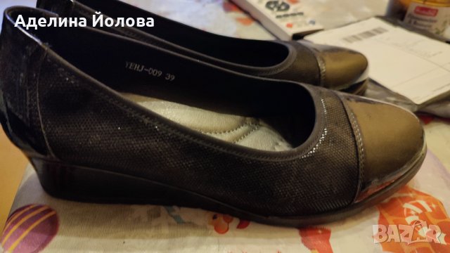 Дамски обувки размер 39 на платформа , снимка 3 - Дамски обувки на ток - 35404005