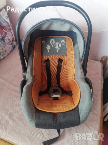 Столче/Кошница за бебе за кола