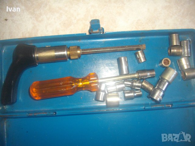 Старо Качество-Гедория-20 Части-WEST GERMANY-В Метална Кутия-Отвертки Реверсивни/Торсове/Квадрат 6мм, снимка 3 - Отвертки - 43202203