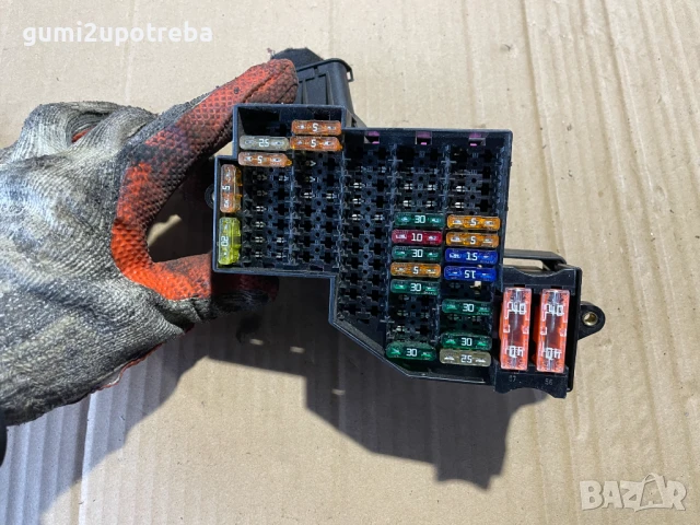 Главна Кутия Бушони 7P0937548H Porsche Cayenne 3.0D 92A/2012г