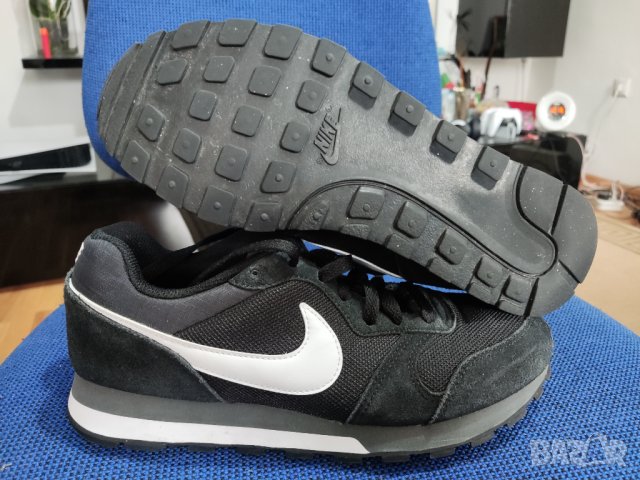 Nike MD Runner II Black / White, снимка 6 - Маратонки - 40775911