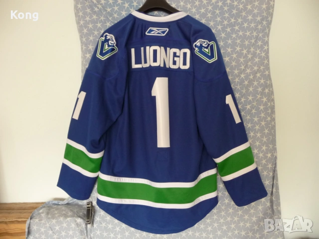 винтидж фланелка Umbro Manchester City футболна тениска  Vancouver Canucks Reebok NHL Canada , снимка 8 - Футбол - 53581998