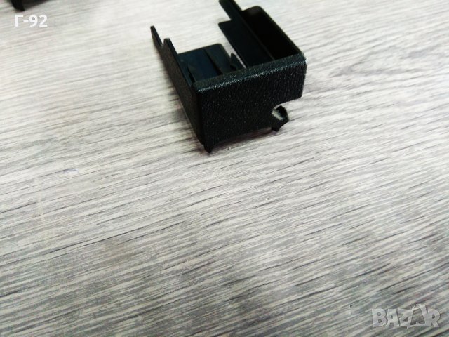 A2109190320**NEU**MERCEDES-BENZ**W202 **W210**КАПАК**ЛЯВ КАПАК НАСЕДАЛКА, снимка 2 - Части - 33409731