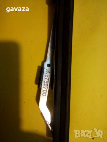 Чистачки за фар- нови, снимка 2 - Аксесоари и консумативи - 32964537