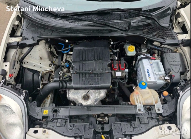 Alfa Romeo MiTo 1.4 бензин 2013 год БЕЗ Ръжда, снимка 13 - Автомобили и джипове - 52848770