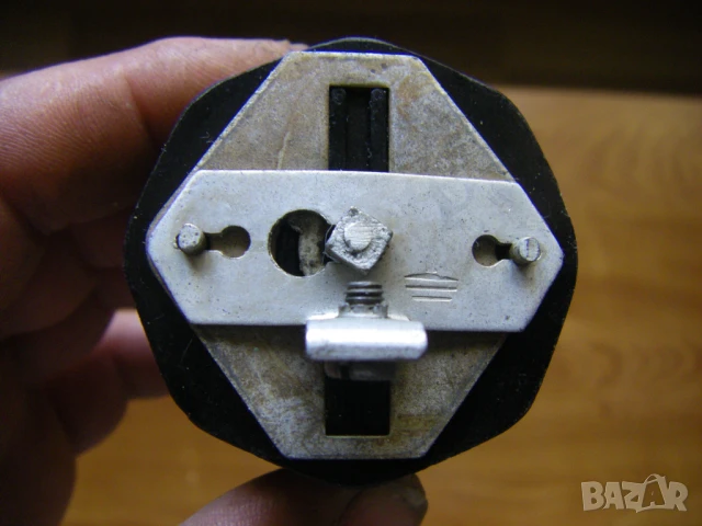 Трифазни и монофазни пакетни прекъсвачи, снимка 10 - Други машини и части - 47117884