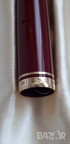 Писалка Montblanc 252 в цвят бордо със златен писец 585, снимка 12 - Антикварни и старинни предмети - 53066872