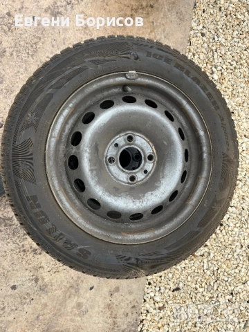 Зимни гуми 165/70/14 със джанти Фиат, снимка 2 - Гуми и джанти - 52434239