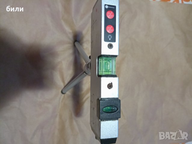 Лазерен нивелир , снимка 3 - Измервателни инструменти - 37910287