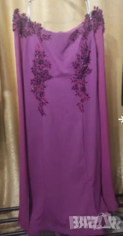 Елегантна лилава рокля с камъни