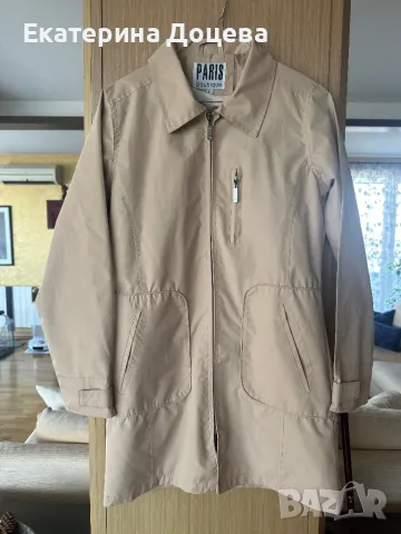 Тренчкот в бежово с цип