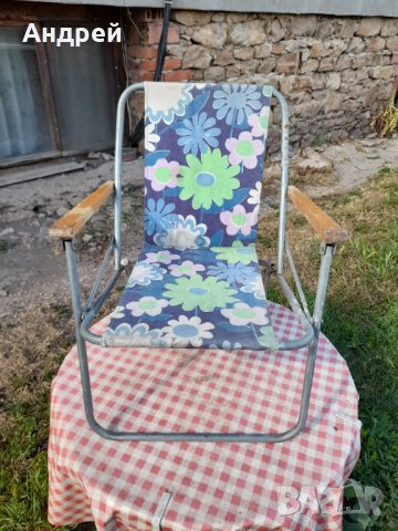 Стар детски сгъваем стол, снимка 2 - Други ценни предмети - 33322400