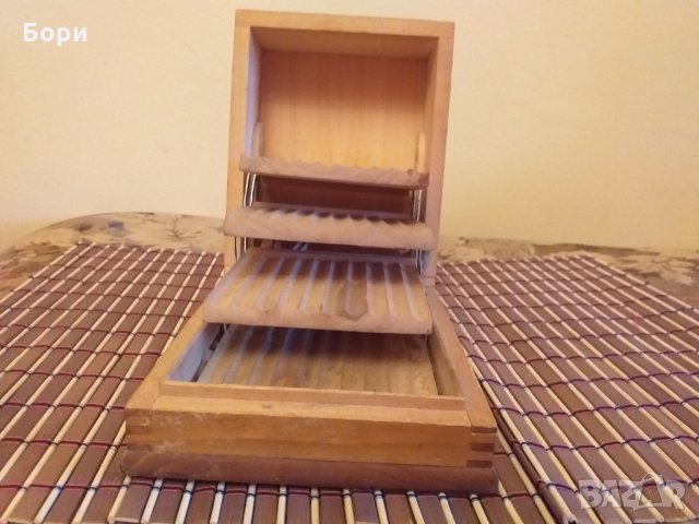 Стара дървена кутия за цигари, снимка 8 - Други ценни предмети - 27995811