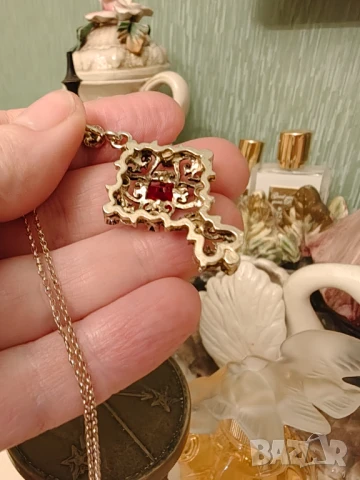 Стара сребърна висулка позлатен синджир ,рубин, снимка 4 - Колиета, медальони, синджири - 50717717
