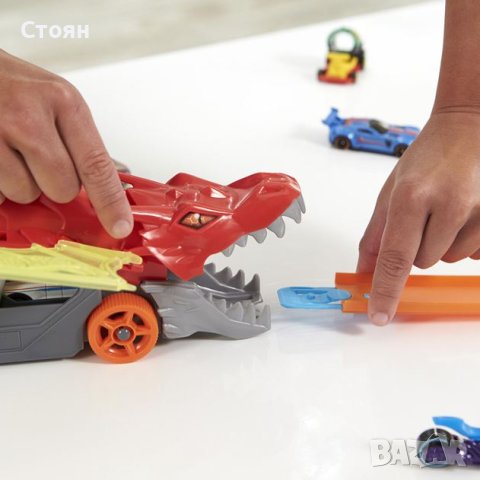 Hot Wheels Dragon Truck - Mattel Писта Хот Уилс, снимка 3 - Други - 43092463