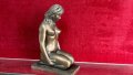 Старинна скулптура на гола жена, снимка 1 - Статуетки - 44127595