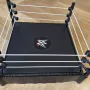 Ринг за играчки WWE NXT Action Spring Ring Wrestling кеч ринг с пружиниращ механизъм черен, снимка 2