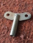 Антикварен ключ за стенен часовник 26189, снимка 3
