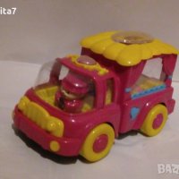 Детска розова музикална кола, снимка 1 - Коли, камиони, мотори, писти - 33669171