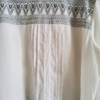 Бяла кенарена риза с бродерия, снимка 3 - Туники - 37758575