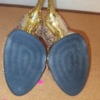 Обувки Gianmarco  Lorenzi, снимка 5 - Дамски обувки на ток - 32721543