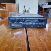 Стар автомобилeн радио касетофон Clarion,Nissan, снимка 1 - Антикварни и старинни предмети - 37526552