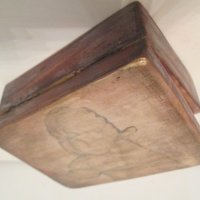 стара дървена кутийка с ангелче, снимка 8 - Декорация за дома - 37125120