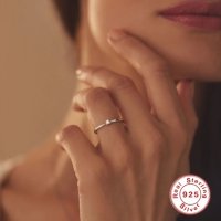Изключително красив сребърен пръстен с цирконий, снимка 2 - Пръстени - 43613586