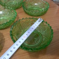 Стъклени купички цветно стъкло , снимка 3 - Антикварни и старинни предмети - 39732603