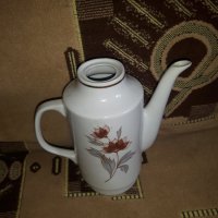 Ретро порцеланов чайник за чай или кафе, снимка 1 - Други - 26330802