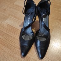 Дамски обувки , снимка 1 - Дамски елегантни обувки - 43379027