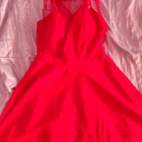 Червена рокля нова с етикет , снимка 3 - Рокли - 43289413