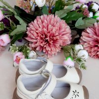 №20,21, Бебешки летни обувки за момиче от Естествена кожа с цветчета, снимка 6 - Детски обувки - 36856449