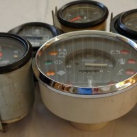 Ретро мото часовници 12-24V за измерване на времето на работа на машината нови и употребявани VDO, снимка 3 - Аксесоари и консумативи - 37017692