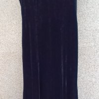 Черна официална кадифена рокля., снимка 2 - Рокли - 39479580