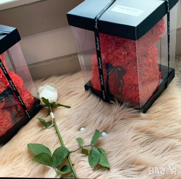 Стериопорно мече с рози, снимка 1