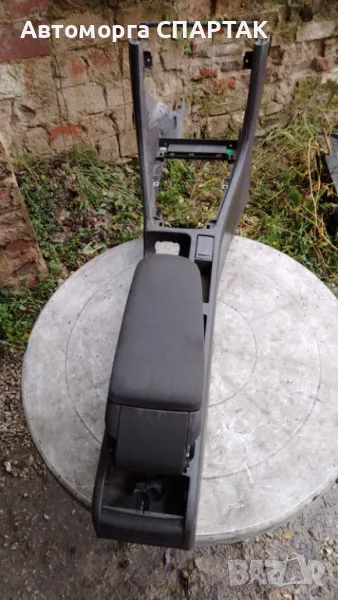 Подлакътник за Ауди а4 б6, снимка 1